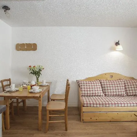 Odalys Le Rond Point Des Pistes Hotel 2*