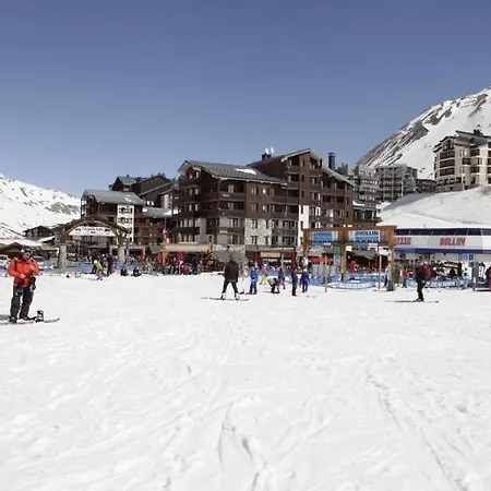 Odalys Le Rond Point Des Pistes Hotel Tignes