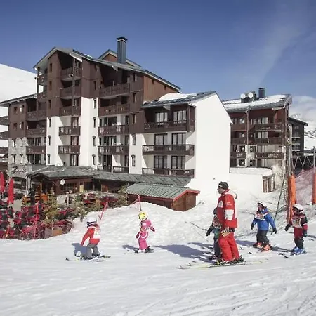 Odalys Le Rond Point Des Pistes Hotel Tignes
